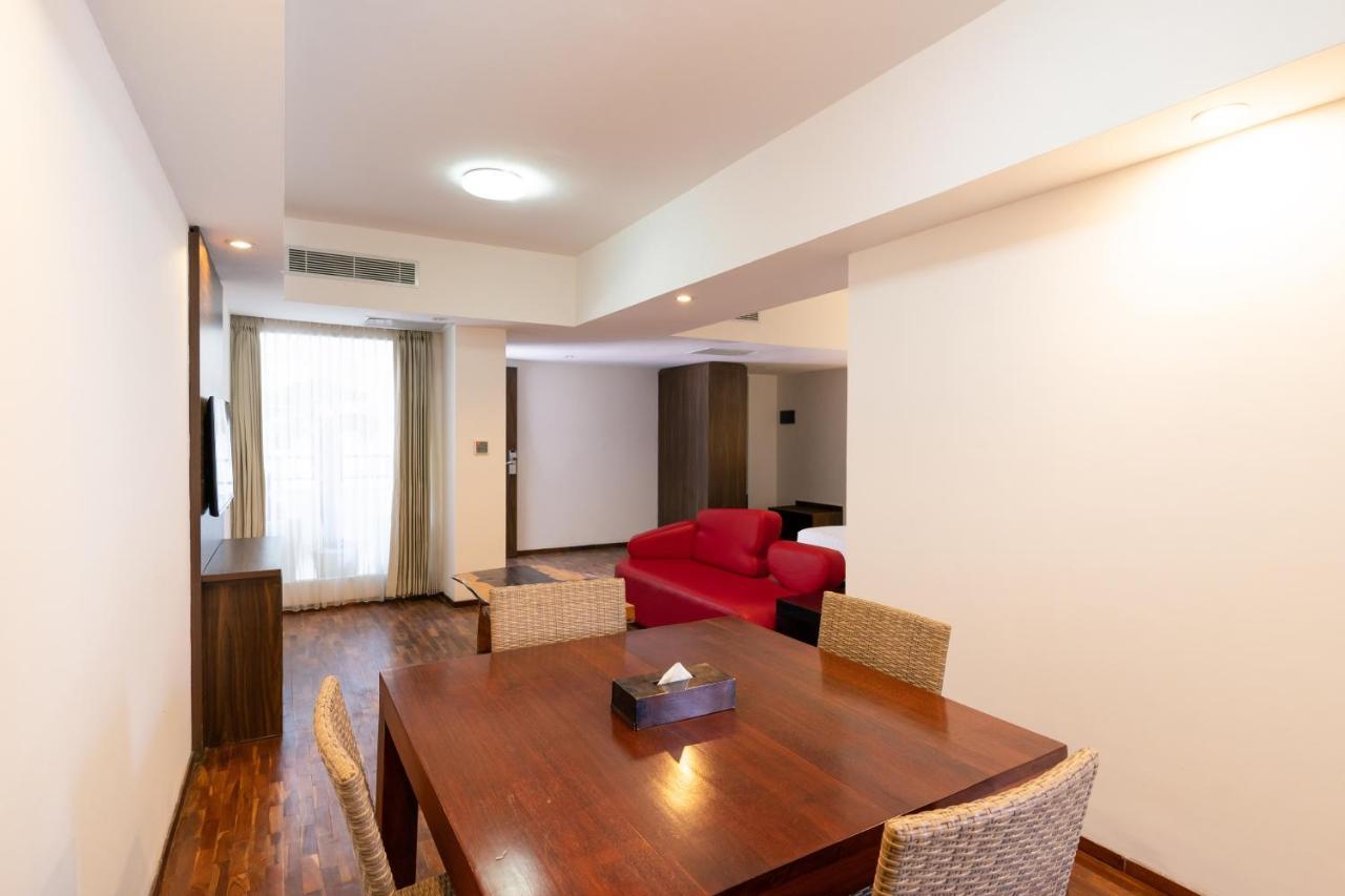 เดอะ เบเน โฮเทล กูตา Hotel ภายนอก รูปภาพ