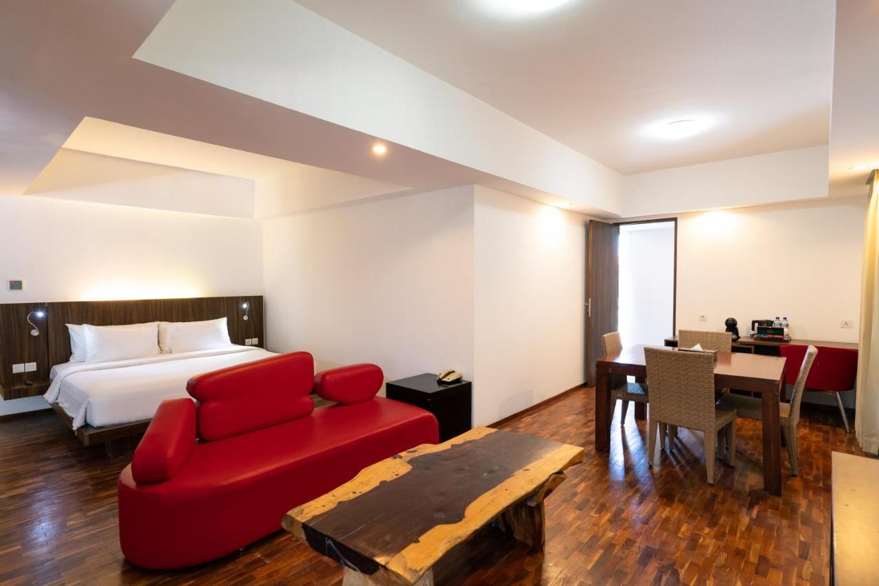เดอะ เบเน โฮเทล กูตา Hotel ภายนอก รูปภาพ
