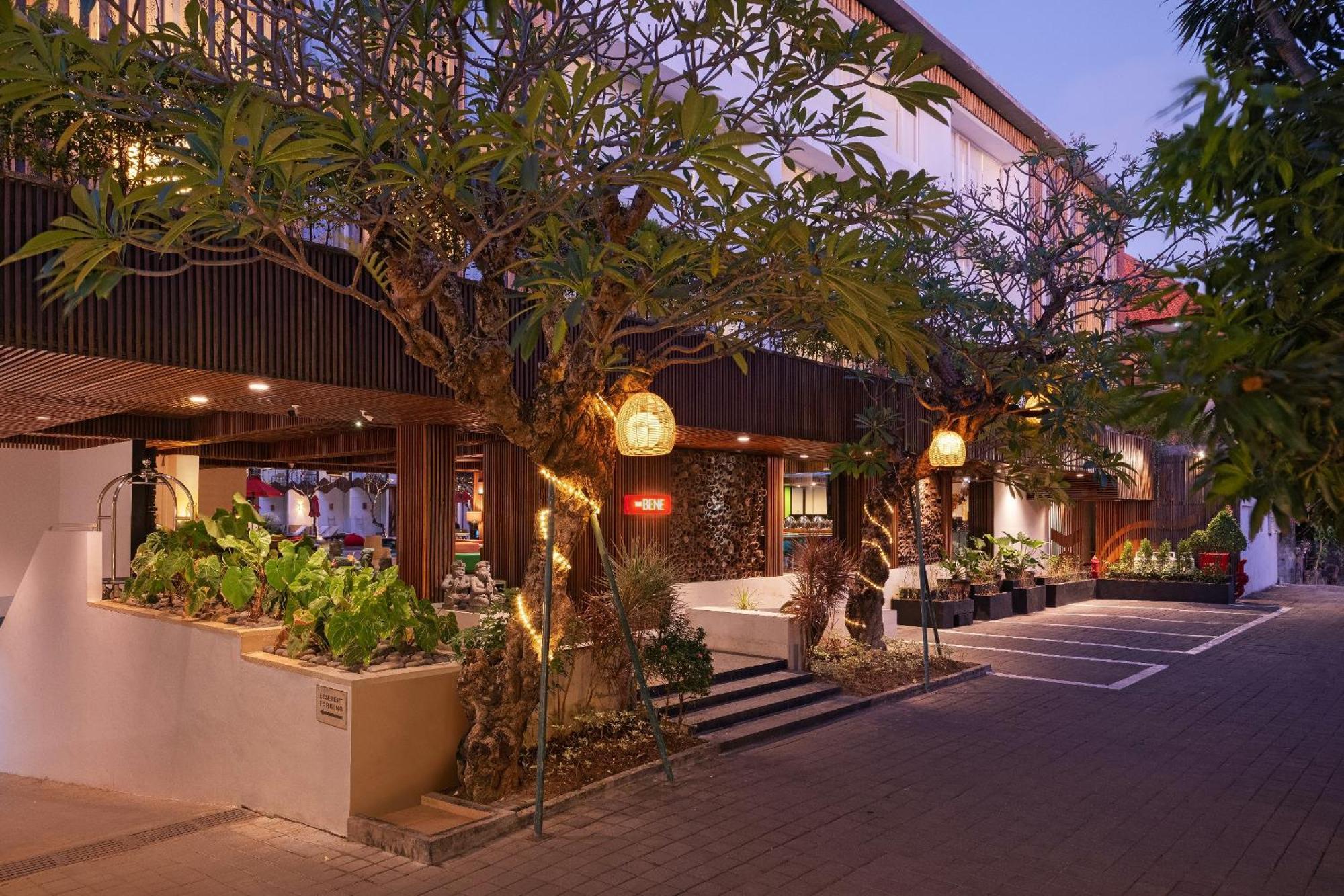 เดอะ เบเน โฮเทล กูตา Hotel ภายนอก รูปภาพ